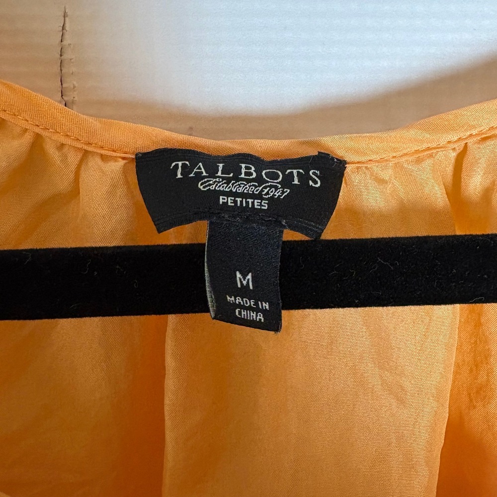 Talbots Petites 100% Silk Marigold Puff Sleeve Peasant Blouse‎ Top Medium Career - Picture 4 of 8